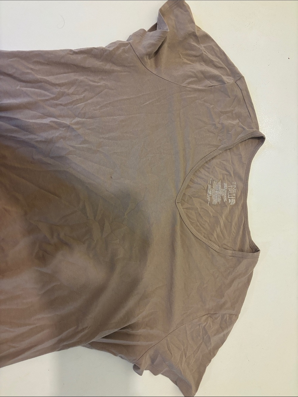 Time and Tru Women's Short Sleeve Tee in Taupe